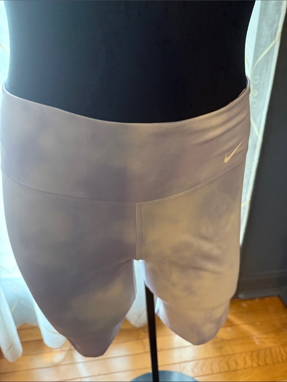 NWOT Nike Women’s Light Lavender High-Rise Bike Shorts